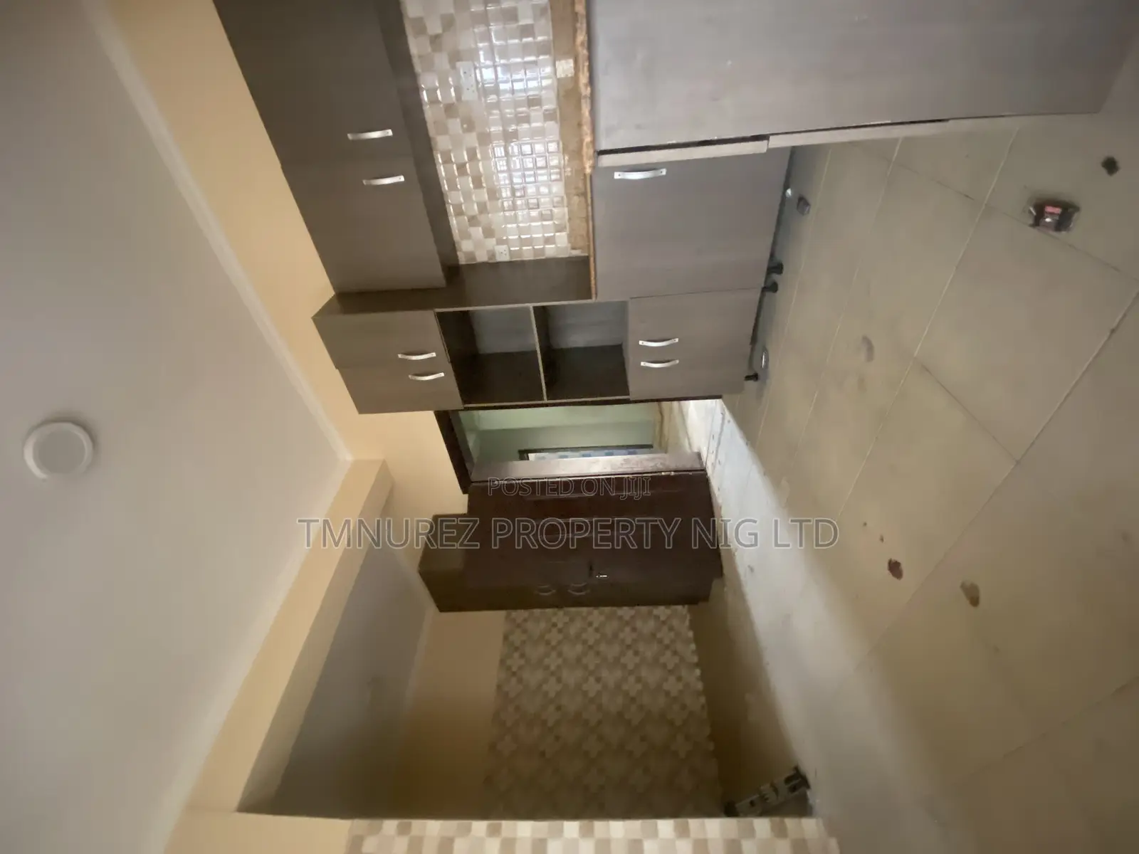 4bdrm Duplex in Osapa London, Lekki Phase 1 for rent in Lekki Phase 1