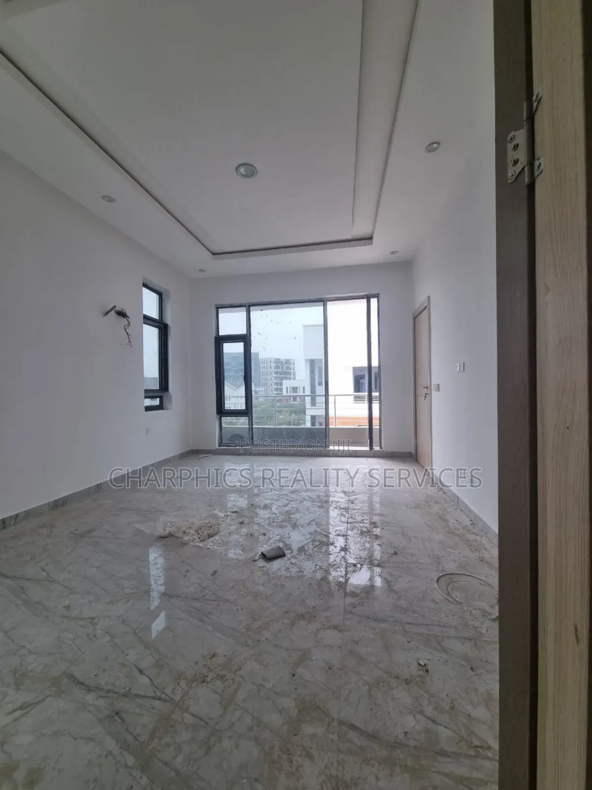 4bdrm Duplex in Lekki Phase 1 for rent in Lekki Phase 1