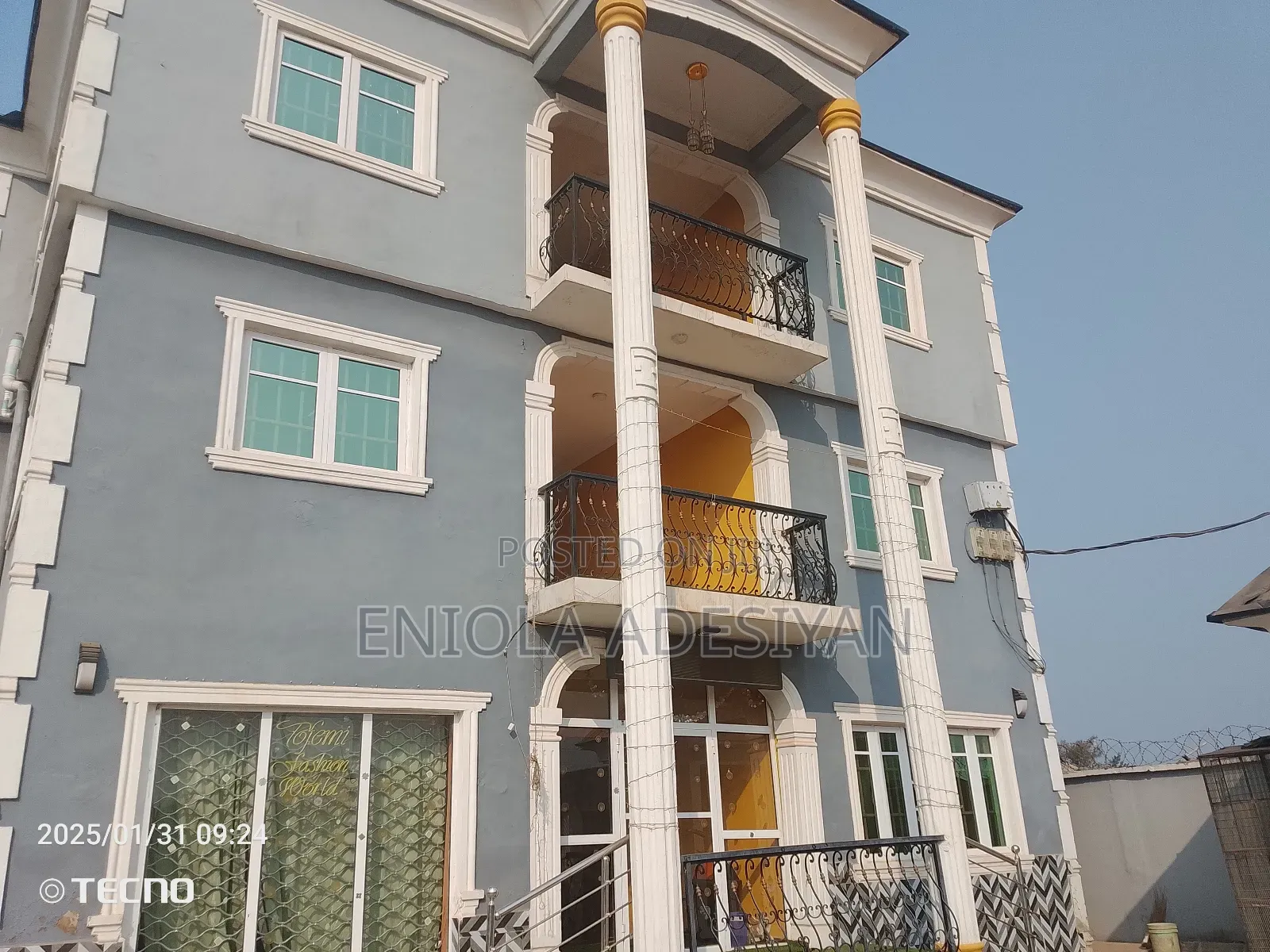 Furnished 3bdrm Block of Flats in Mayor Estate, Igbogbo for rent in Igbogbo