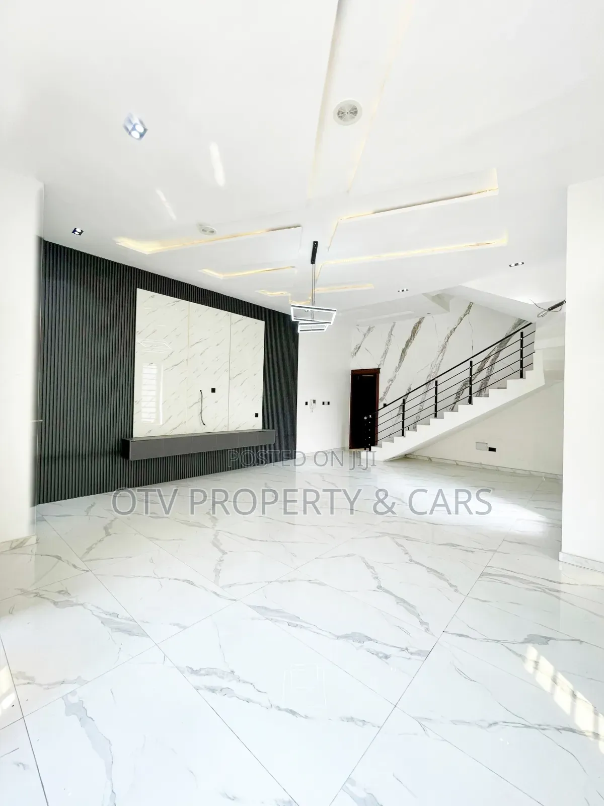 Furnished 5bdrm Duplex in Ikate for sale in Ikate