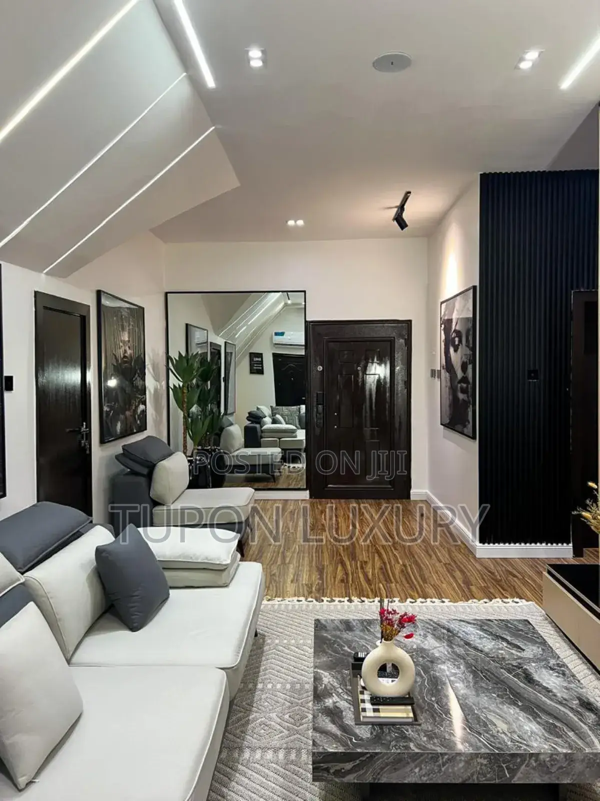 1 Bedroom Smart Penthouse Apartment in Utako