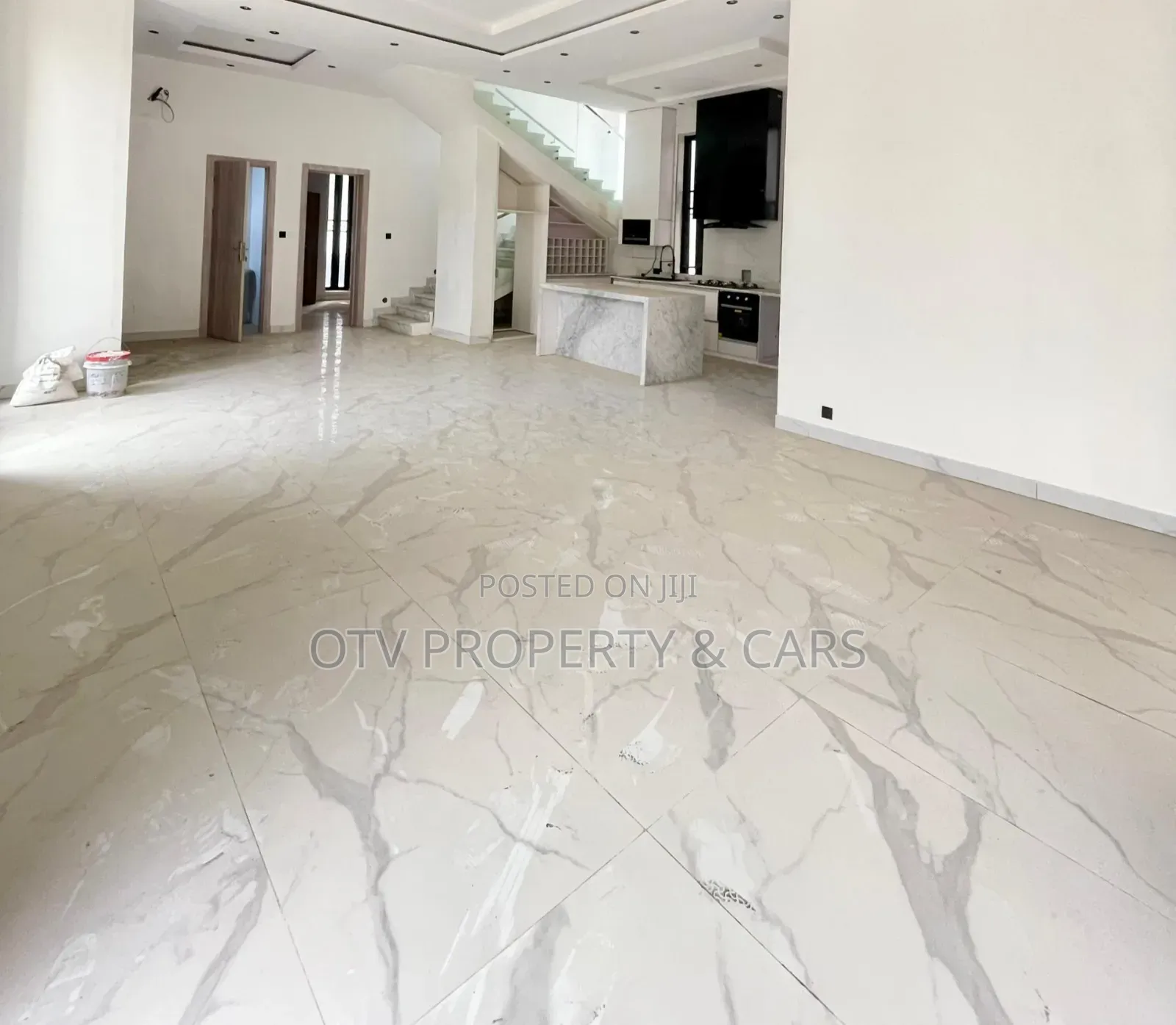 Furnished 5bdrm Duplex in Osapa london for sale in Osapa london