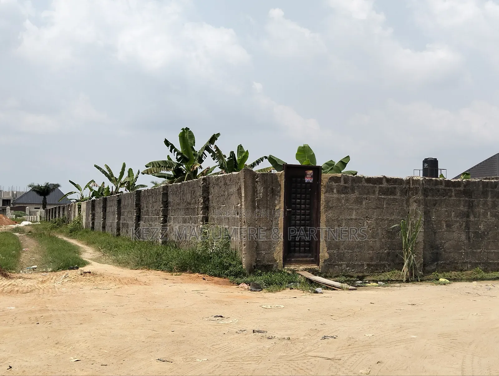 For Sale: 1 Plot at Mandela Estate , Sars Rd, Ph in Port-Harcourt