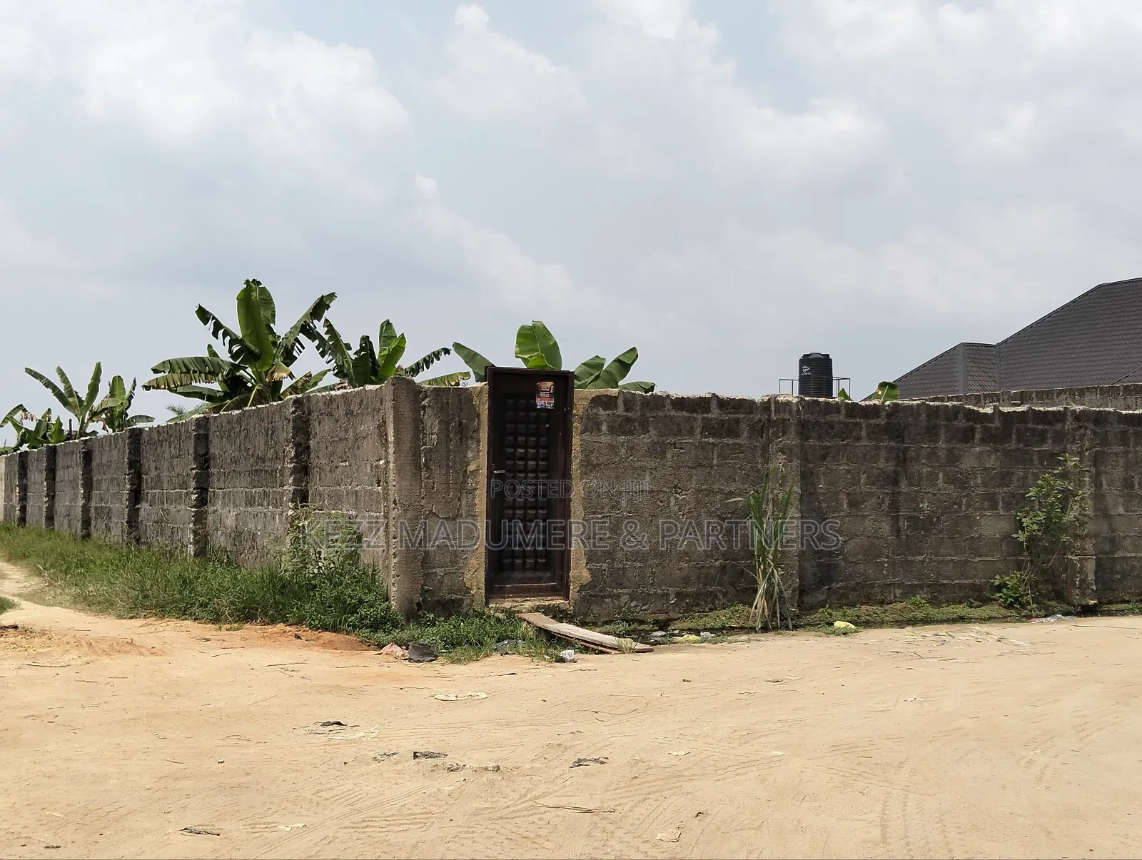 For Sale: 1 Plot at Mandela Estate , Sars Rd, Ph in Port-Harcourt