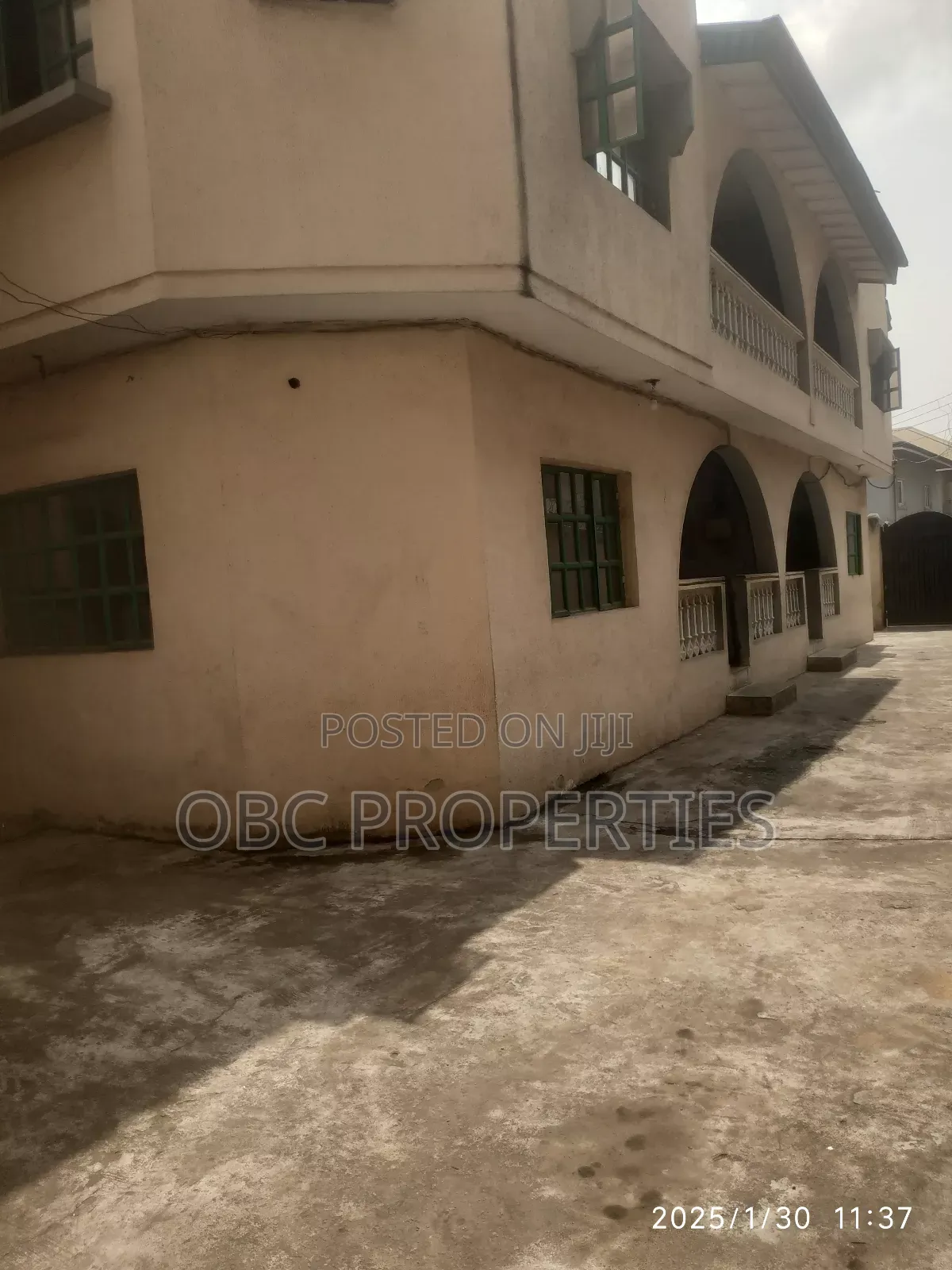 4bdrm Duplex in Ikosi Gra for sale in GRA Phase 2 Shangisha