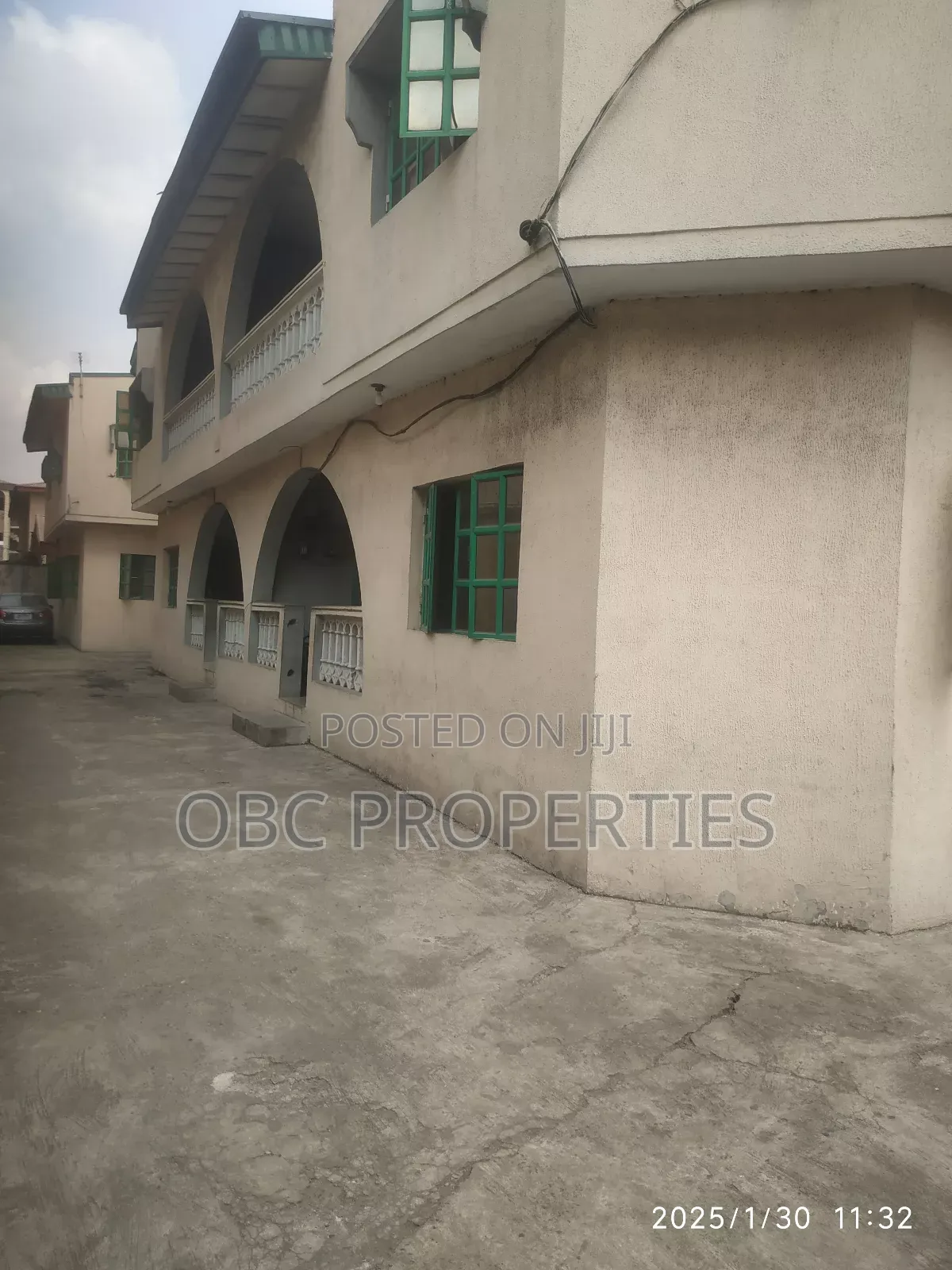4bdrm Duplex in Ikosi Gra for sale in GRA Phase 2 Shangisha