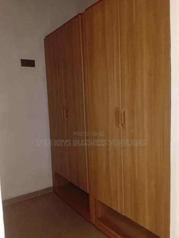 Furnished 3bdrm Duplex in Queen'S School Gra, Apata for sale in Apata