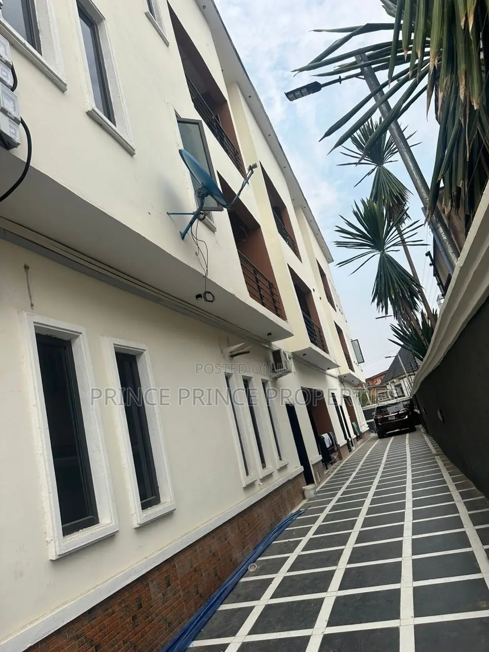 Furnished 2bdrm Block of Flats in Surulere for rent in Surulere