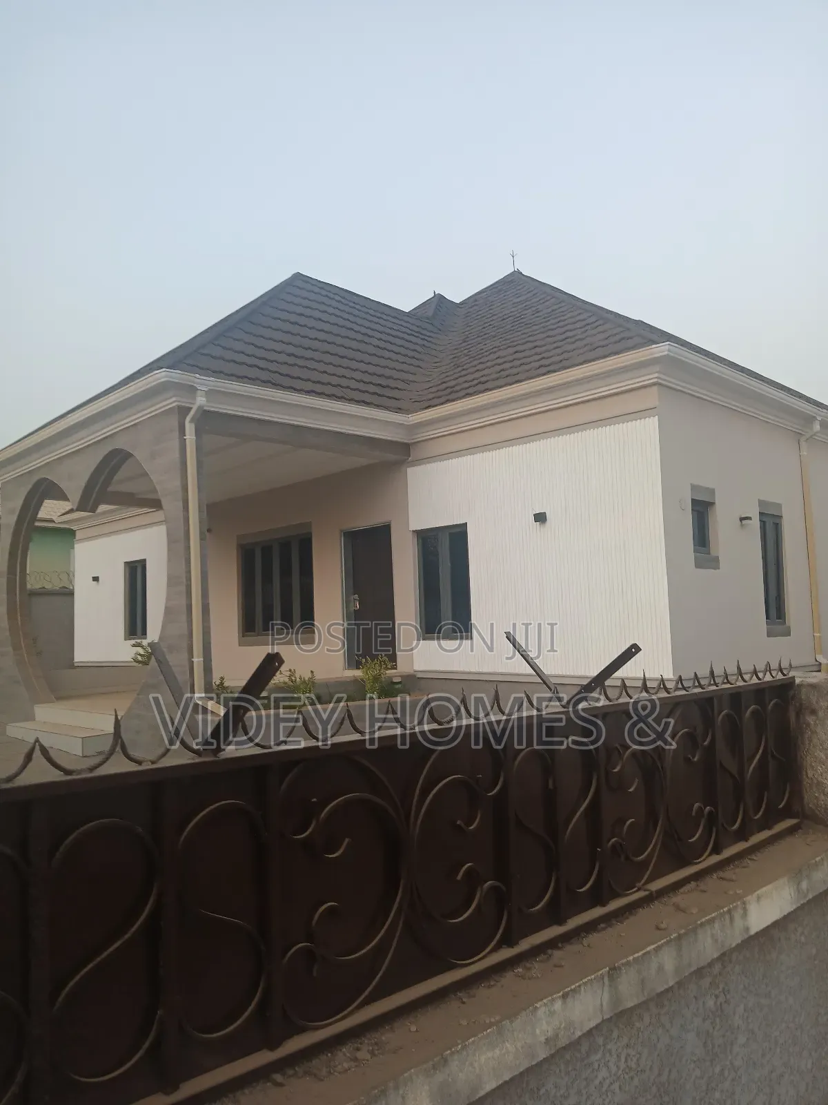 4bdrm Bungalow in Sahara 3, Lokogoma for sale in Lokogoma