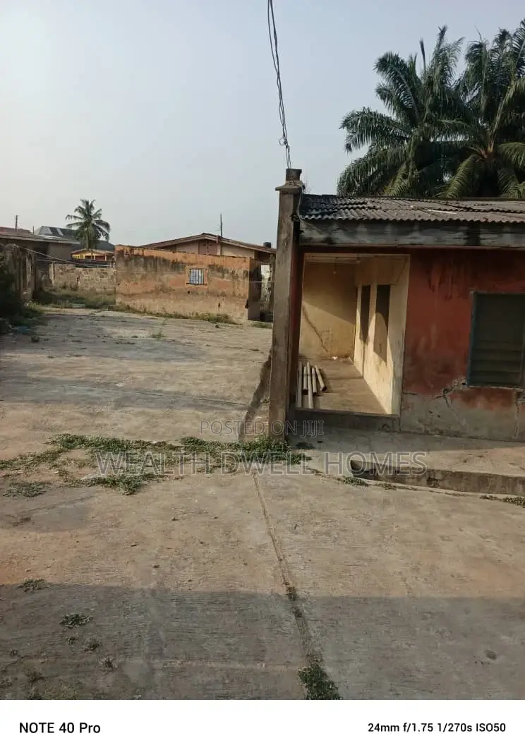 3bdrm Block of Flats in Leo, Akure for sale in Akure