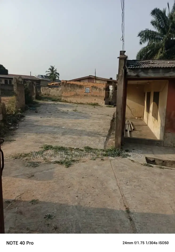 3bdrm Block of Flats in Leo, Akure for sale in Akure