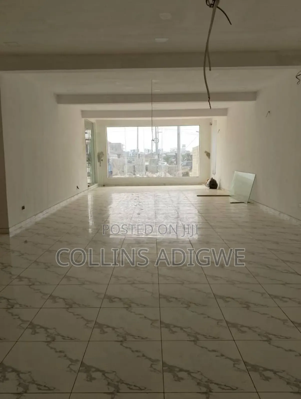 Office/Shop Space in Abraham Adesanya Estate