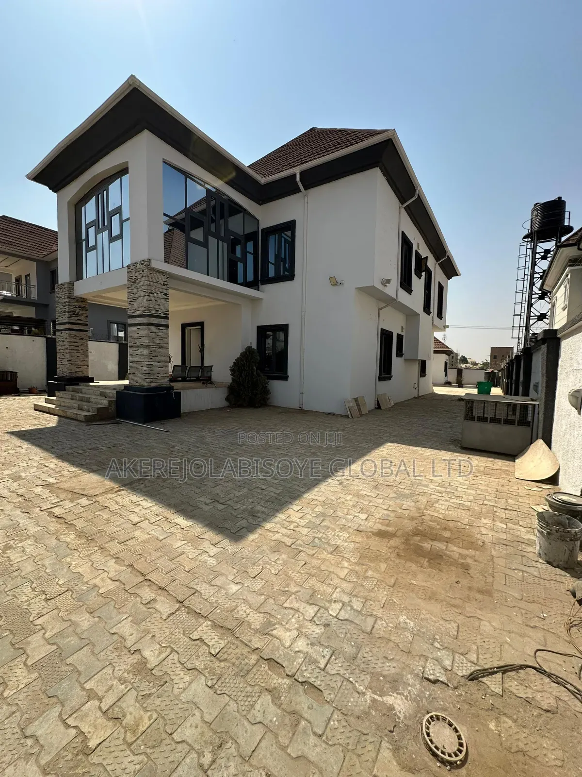 4bdrm Duplex in In An Estate Idu for sale in Idu Industrial
