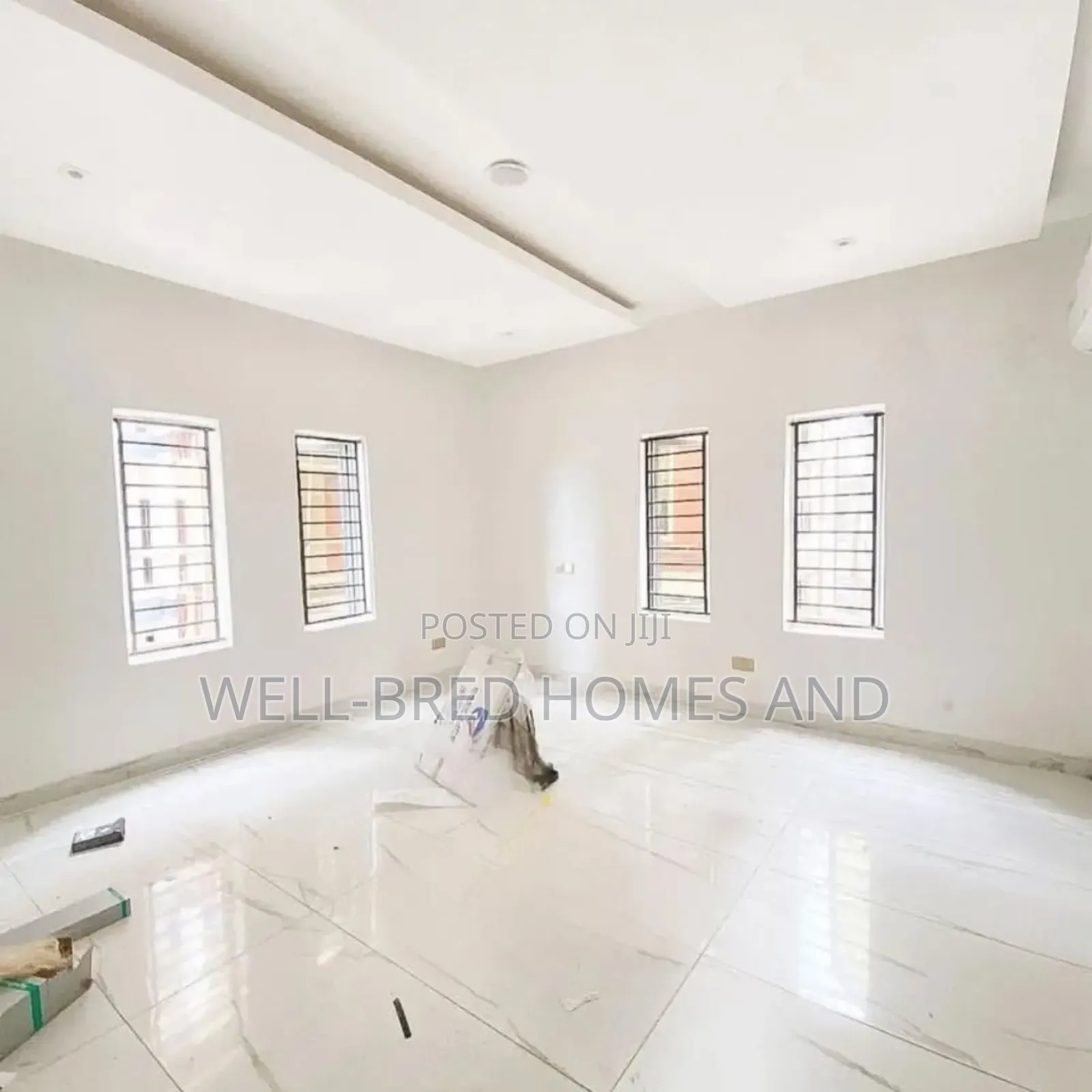 2bdrm Apartment In Lekki Phase 1 For Sale in Lekki Phase 1