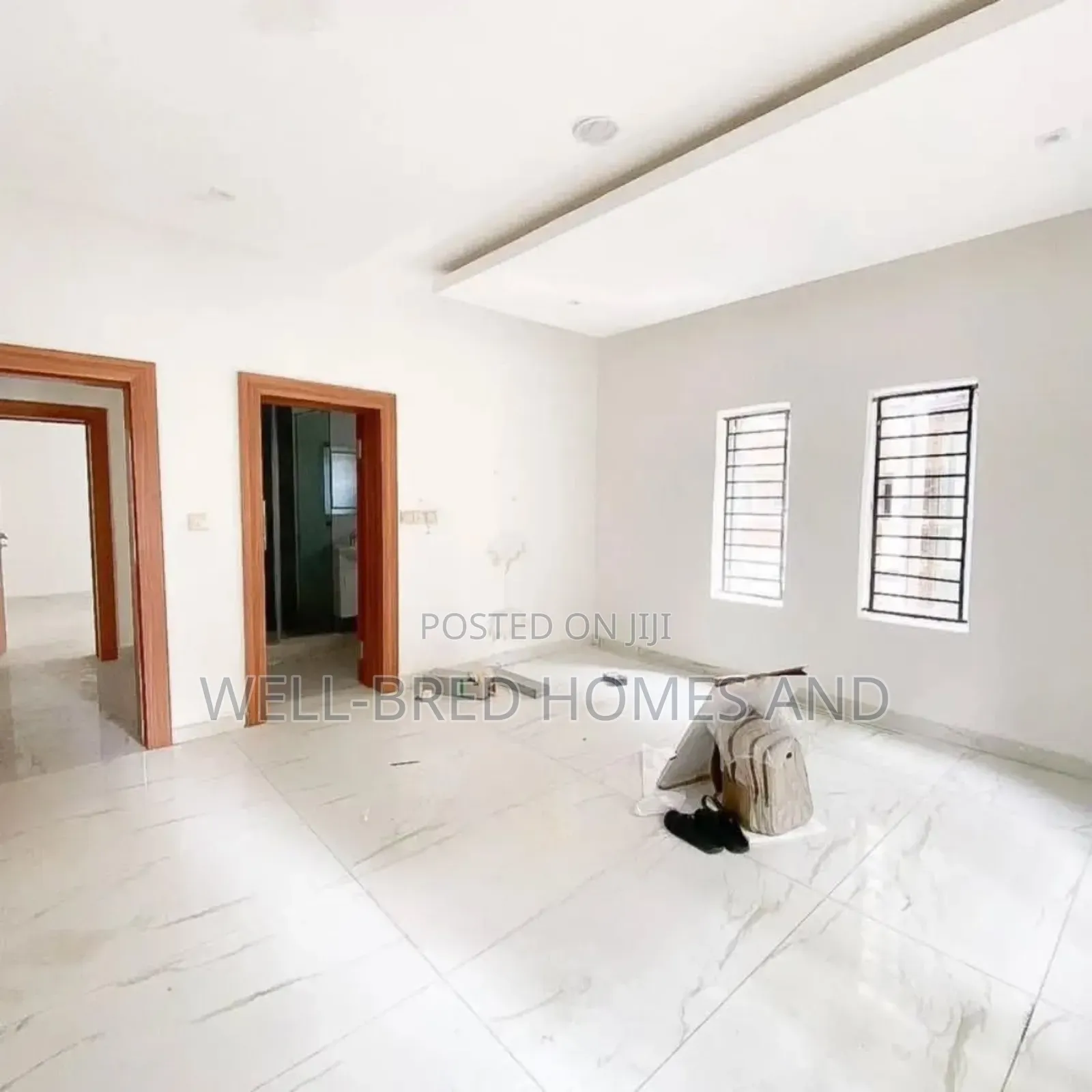 2bdrm Apartment In Lekki Phase 1 For Sale in Lekki Phase 1