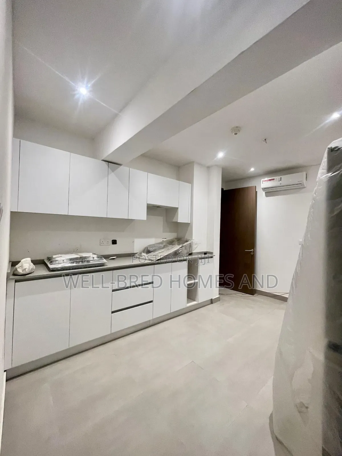 3bdrm Apartment in Lekki Phase 1 for sale in Lekki Phase 1