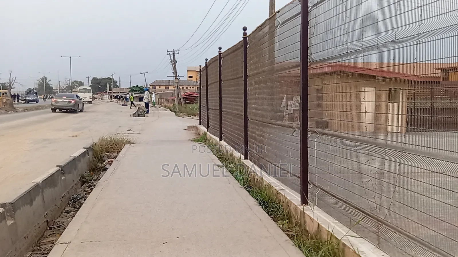 Over 900 Square Meter for Lease Facing Road in Ibeshe / Ikorodu