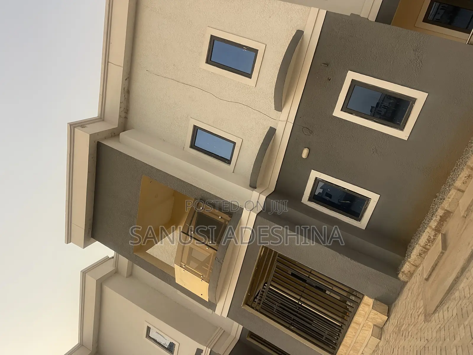 5bdrm Duplex in Life Camp Before for sale in Life Camp