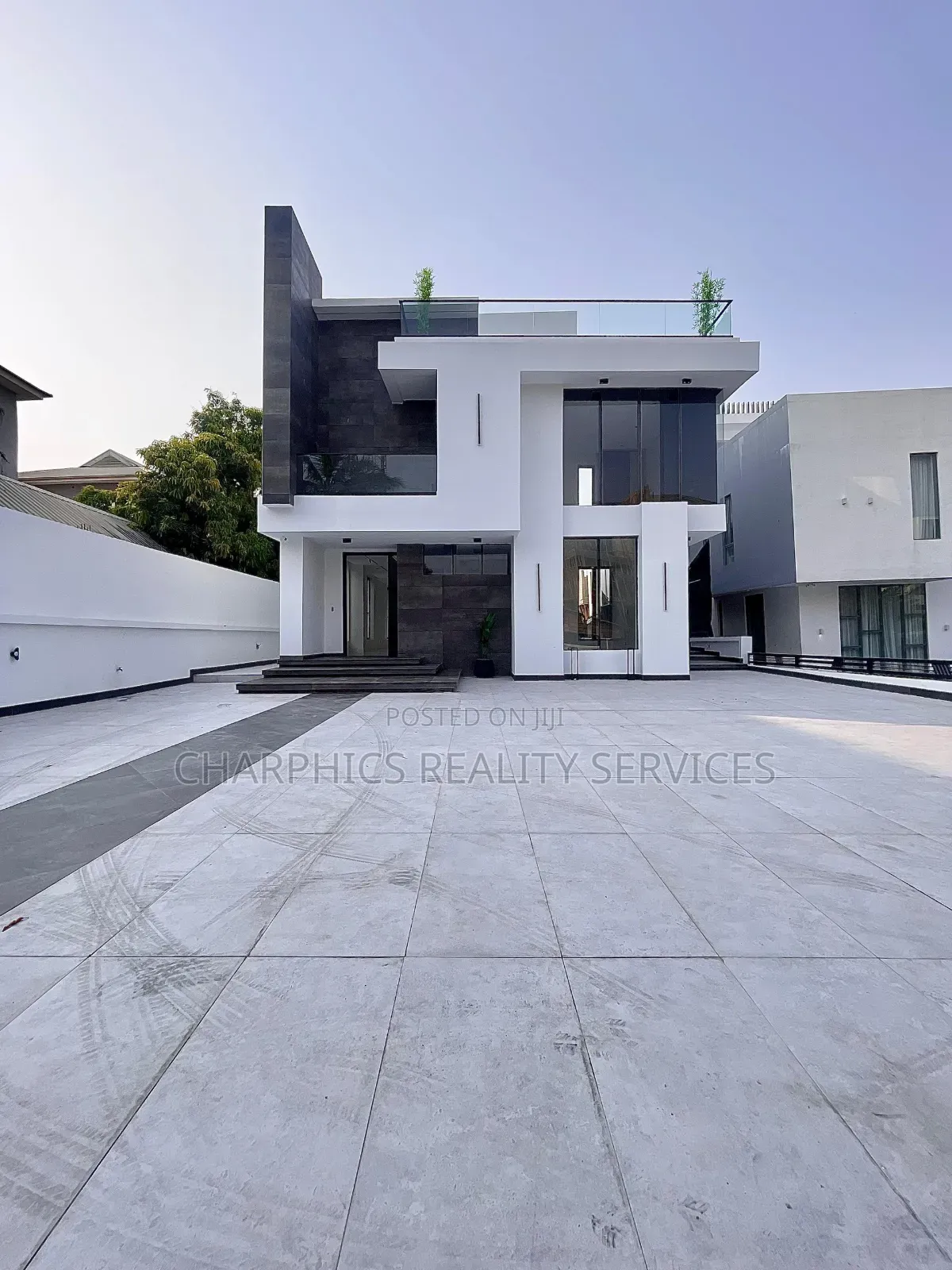 5bdrm Duplex in VGC / Ajah for sale in VGC / Ajah