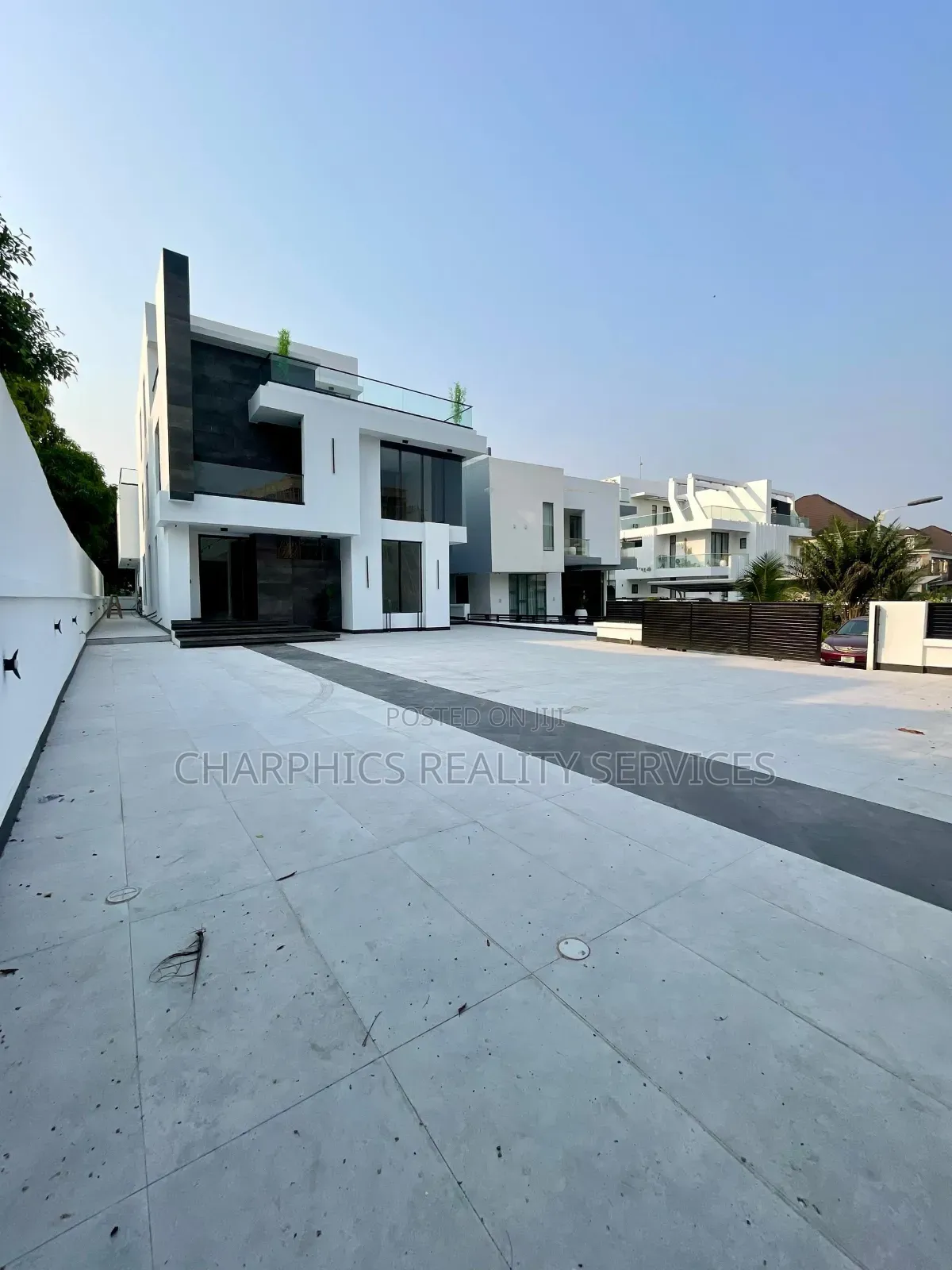 5bdrm Duplex in VGC / Ajah for sale in VGC / Ajah