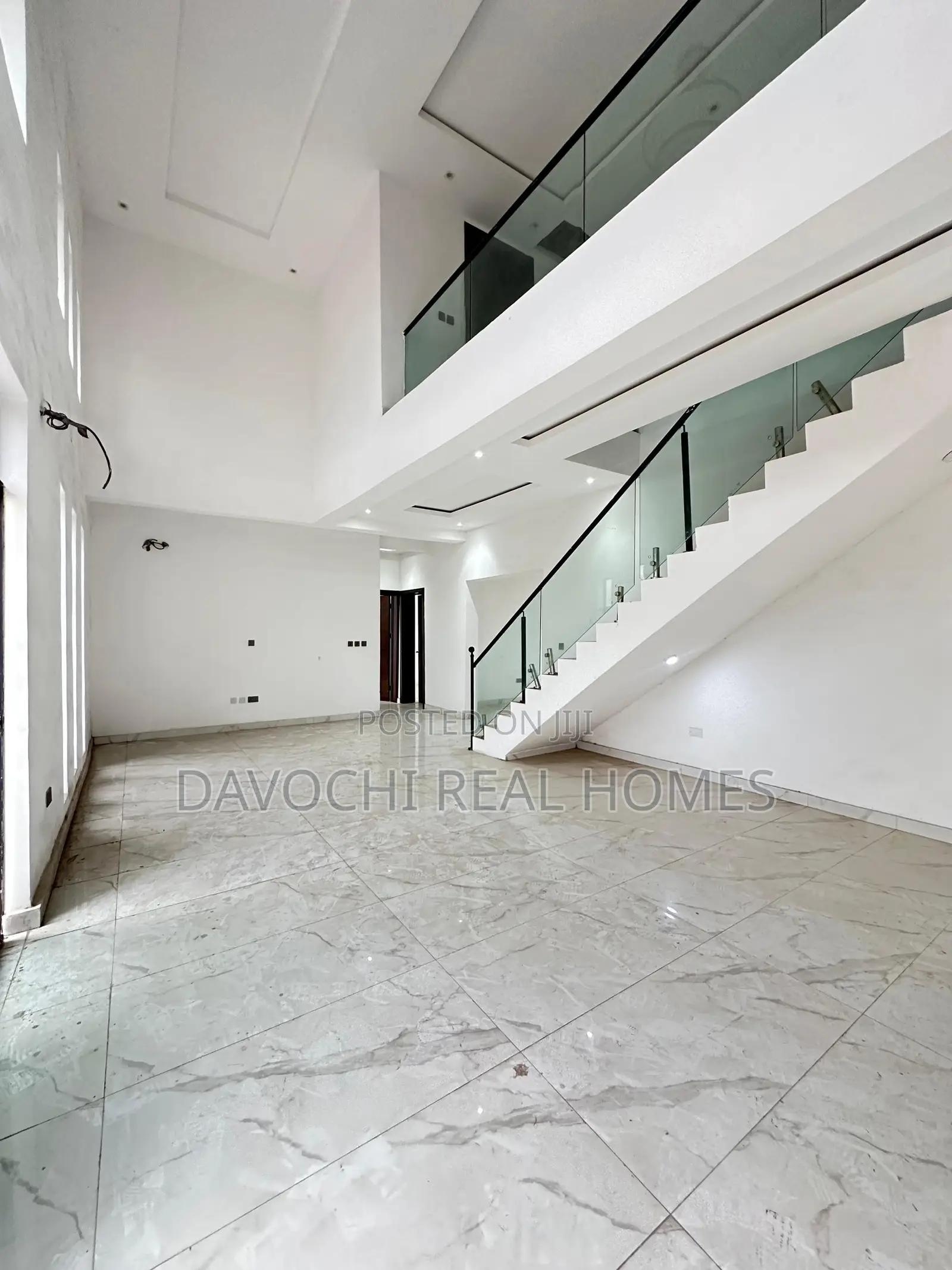4bdrm Maisonette in Ikoyi, Lagos for sale in Old Ikoyi