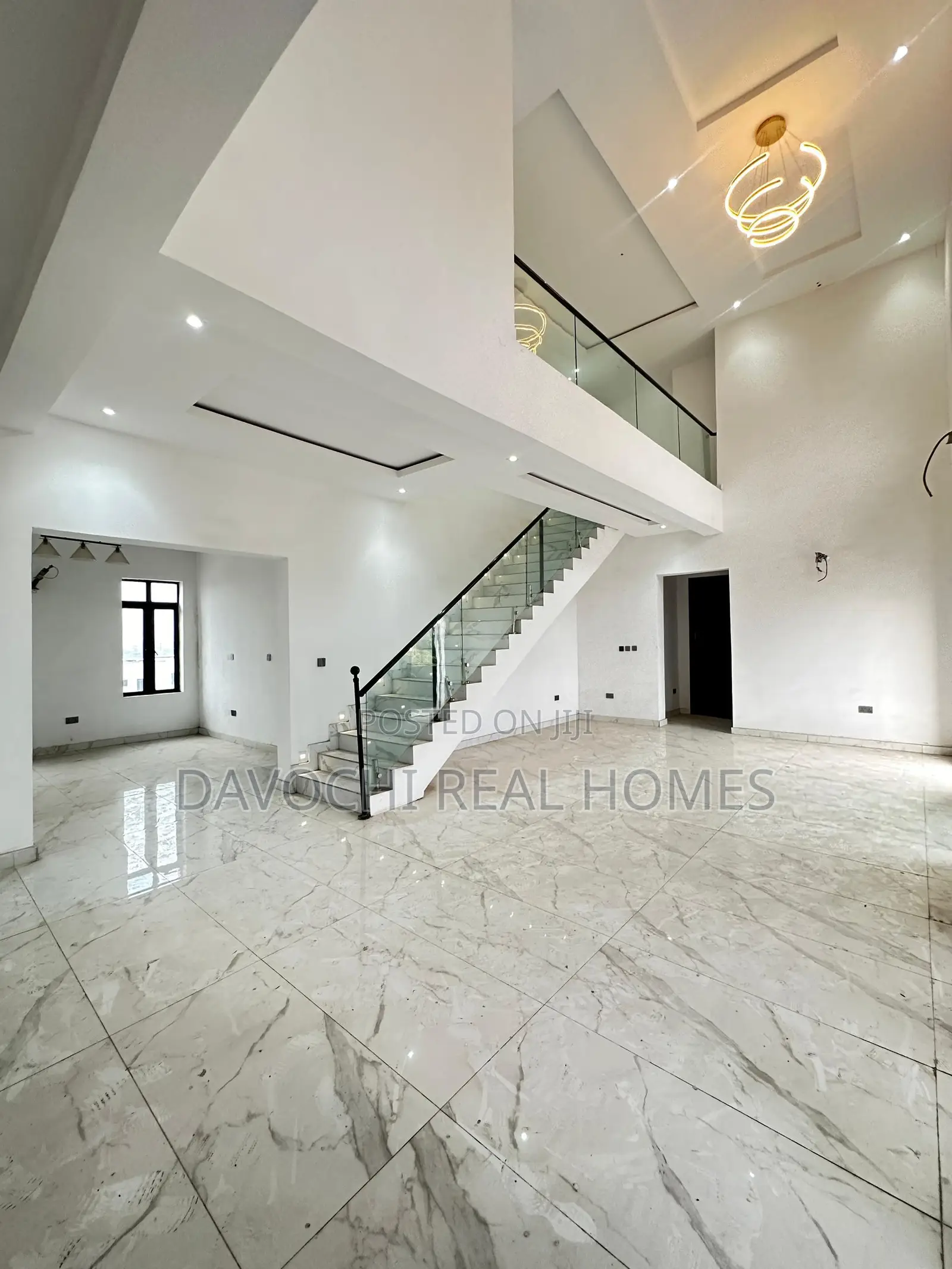 4bdrm Maisonette in Ikoyi, Lagos for sale in Old Ikoyi