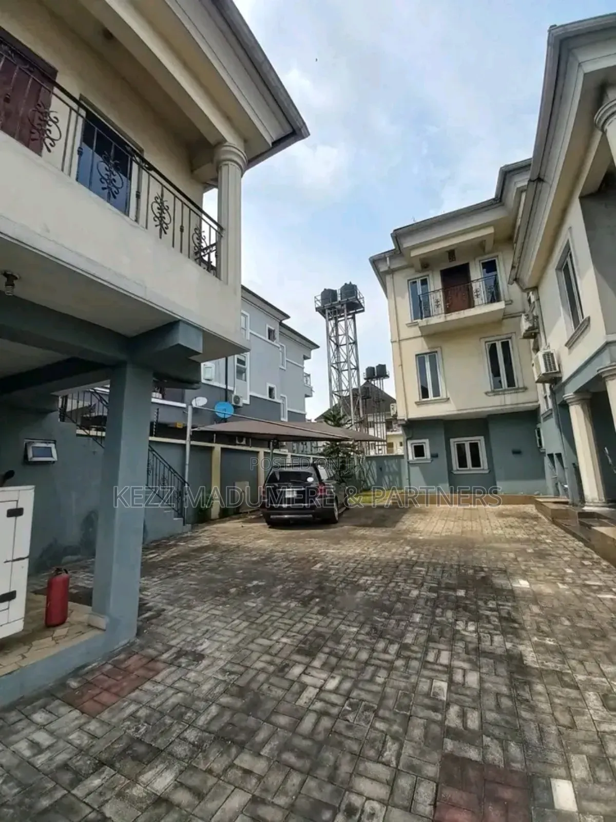 Furnished 6bdrm Duplex in New Gra , Phase 3, for sale in Port-Harcourt