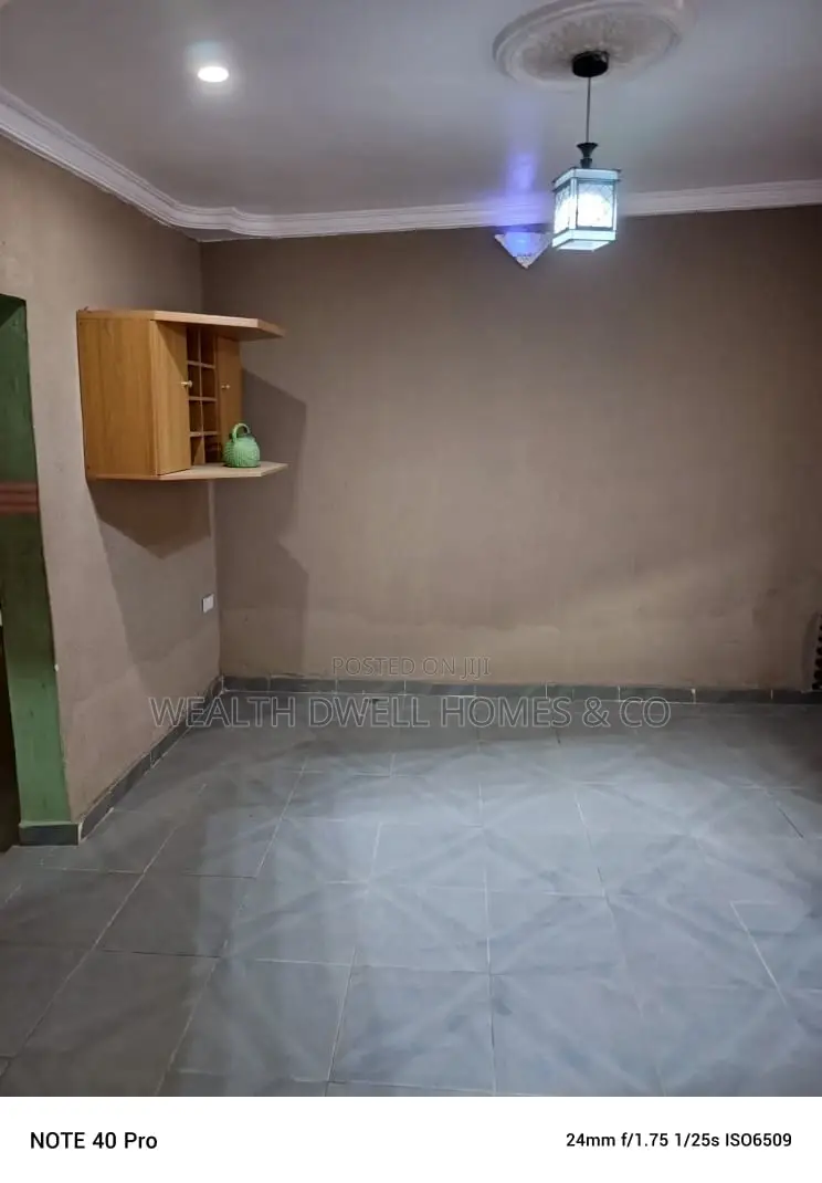 5bdrm Bungalow in Akure for sale in Akure