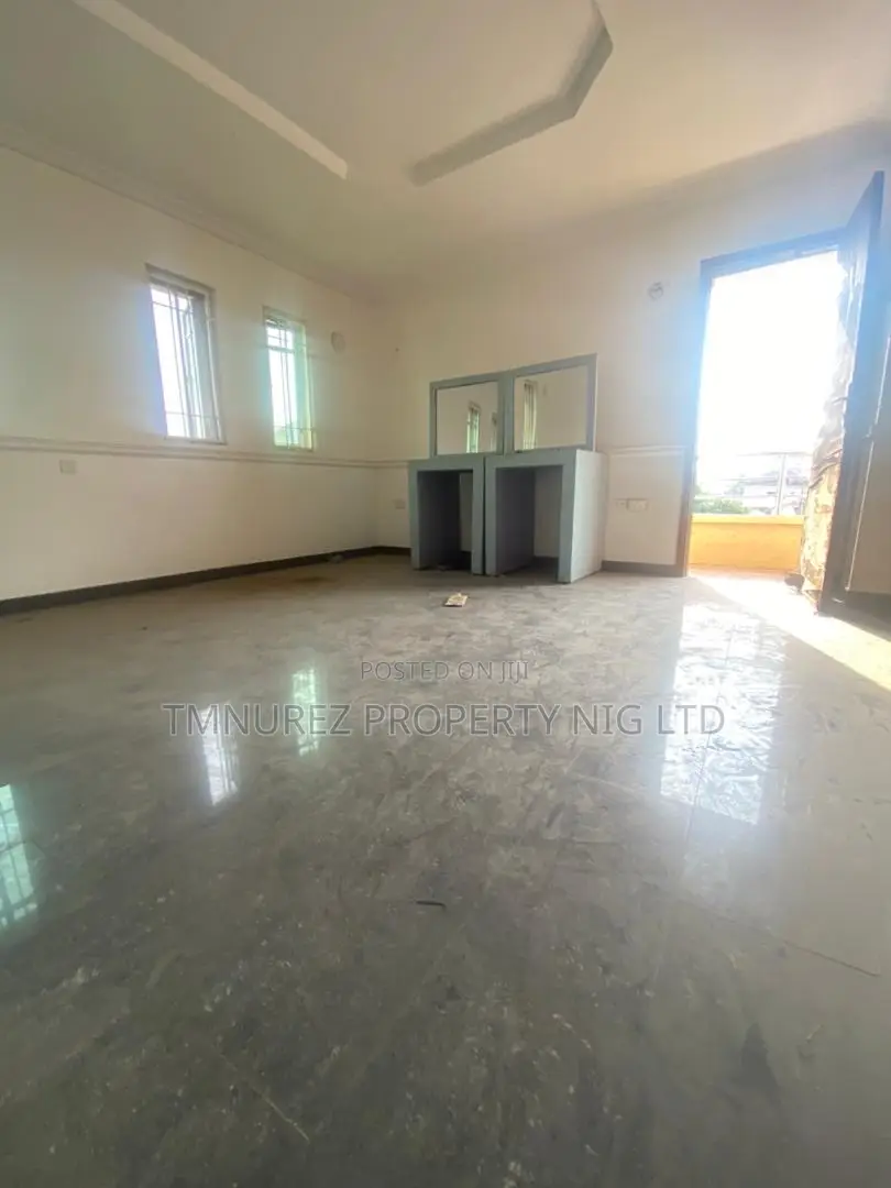 Office Space Open Space for Rent in Lekki Phase1 in Lekki Phase 1