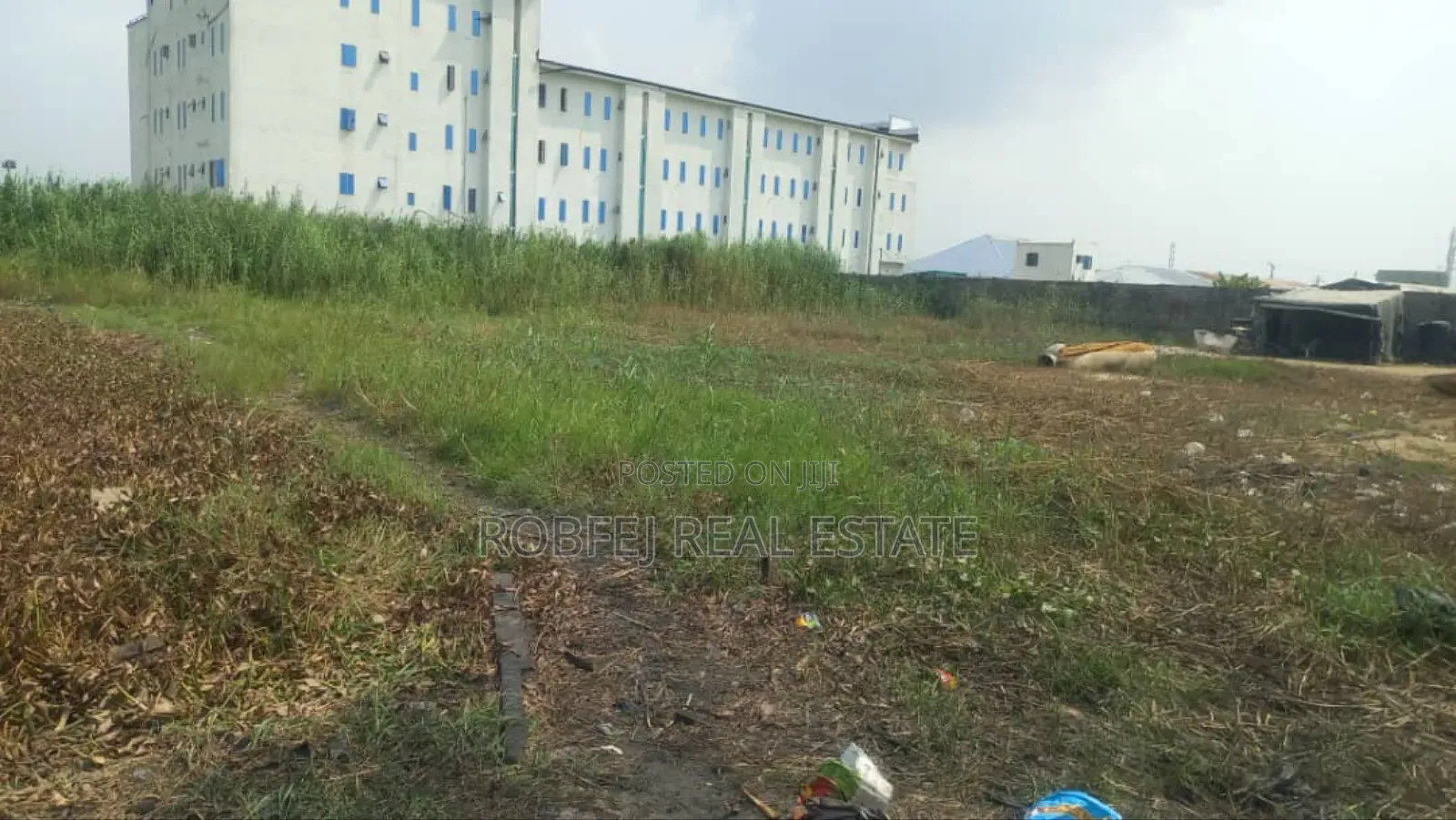 Build Your Dream Home Or Commercial Investments In Akodo! in Akodo