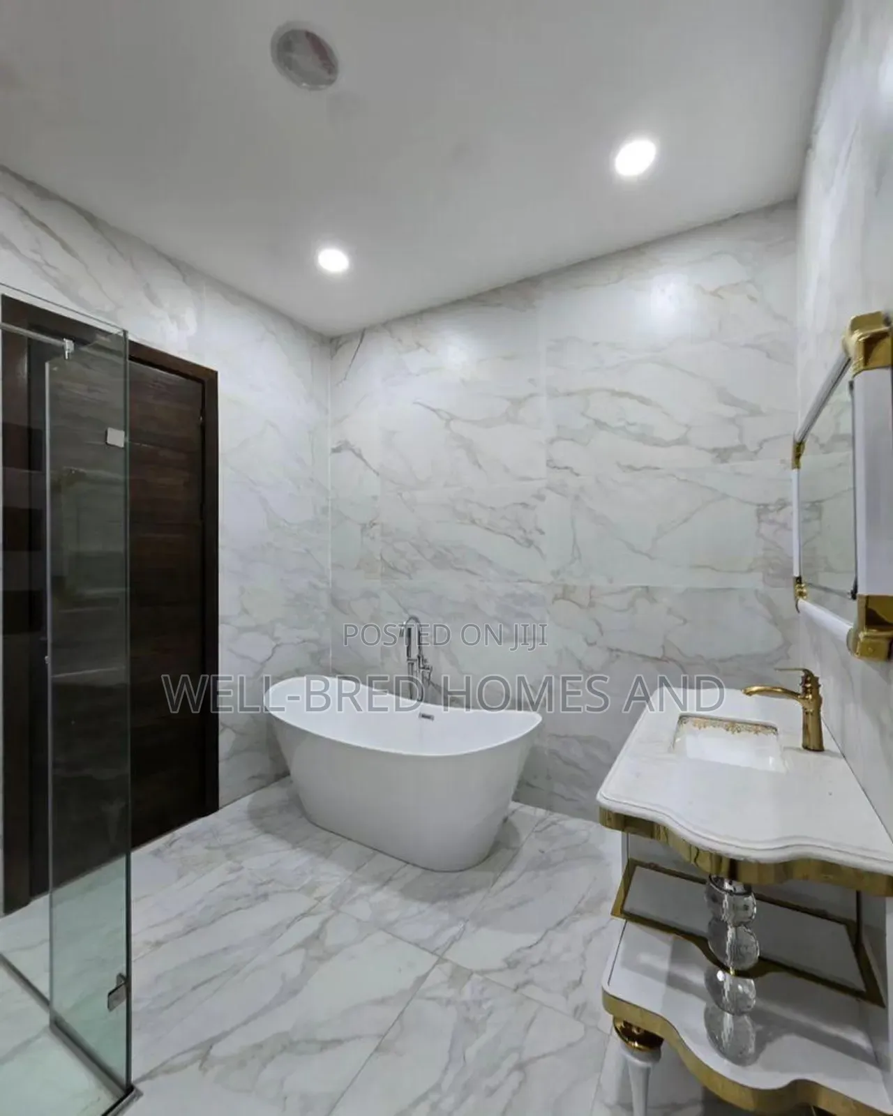 5bdrm Duplex in Lekki Phase 1 for sale in Lekki Phase 1