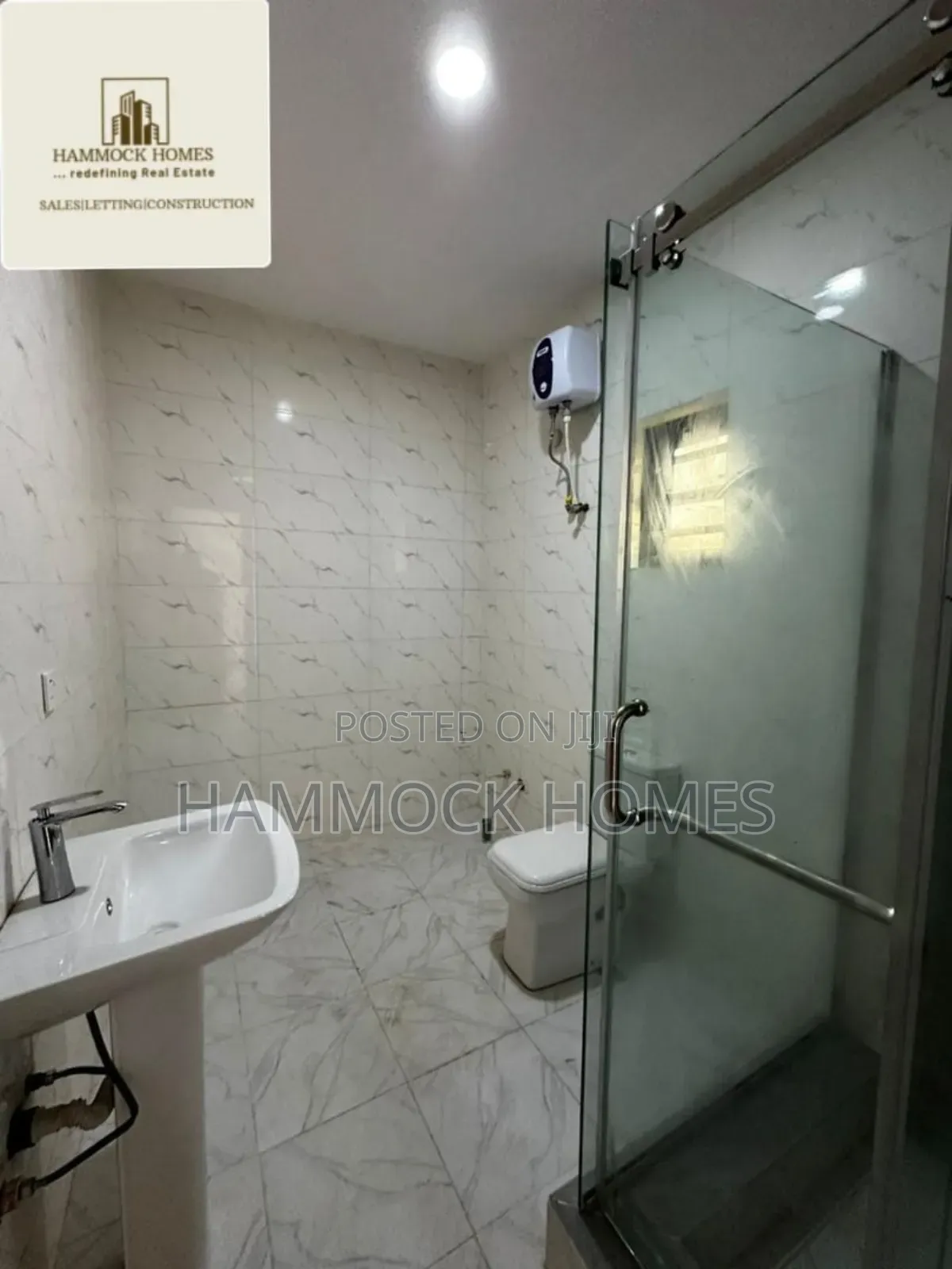 Furnished 5bdrm Duplex in Okebadan Estate, Akobo for sale in Akobo