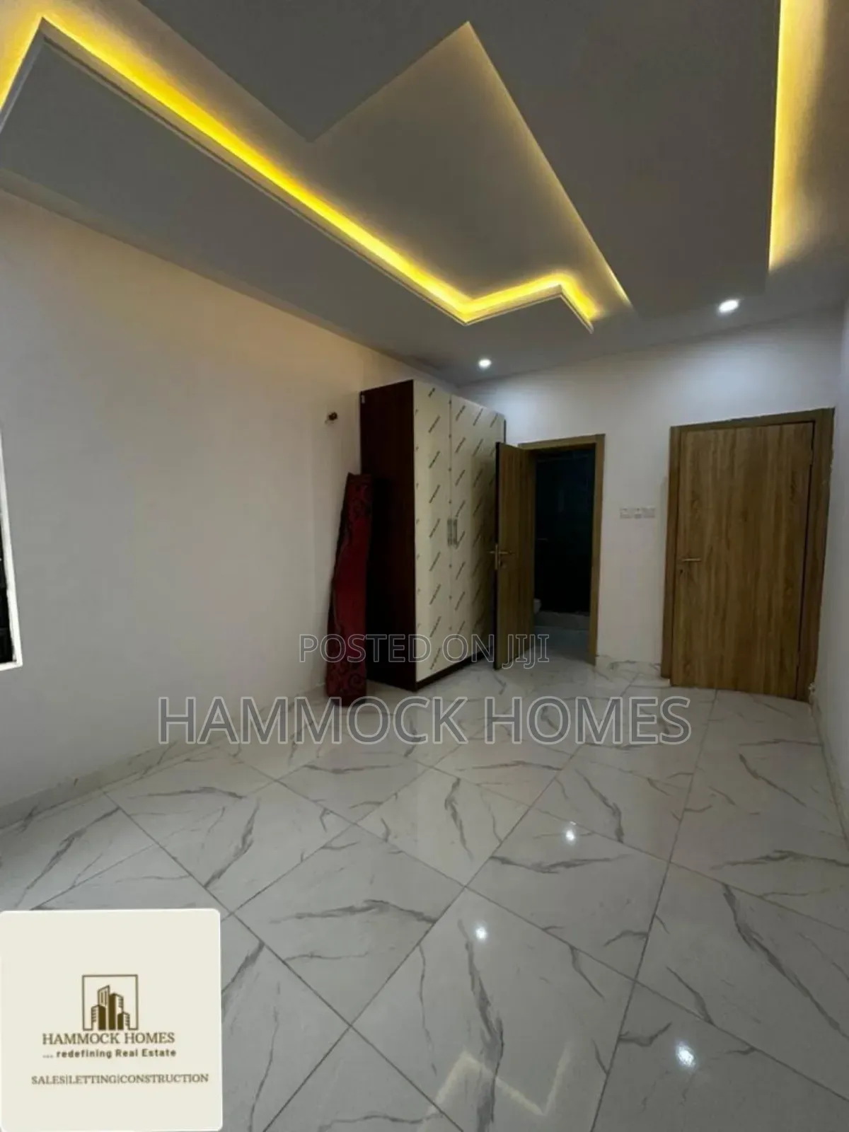 Furnished 5bdrm Duplex in Okebadan Estate, Akobo for sale in Akobo