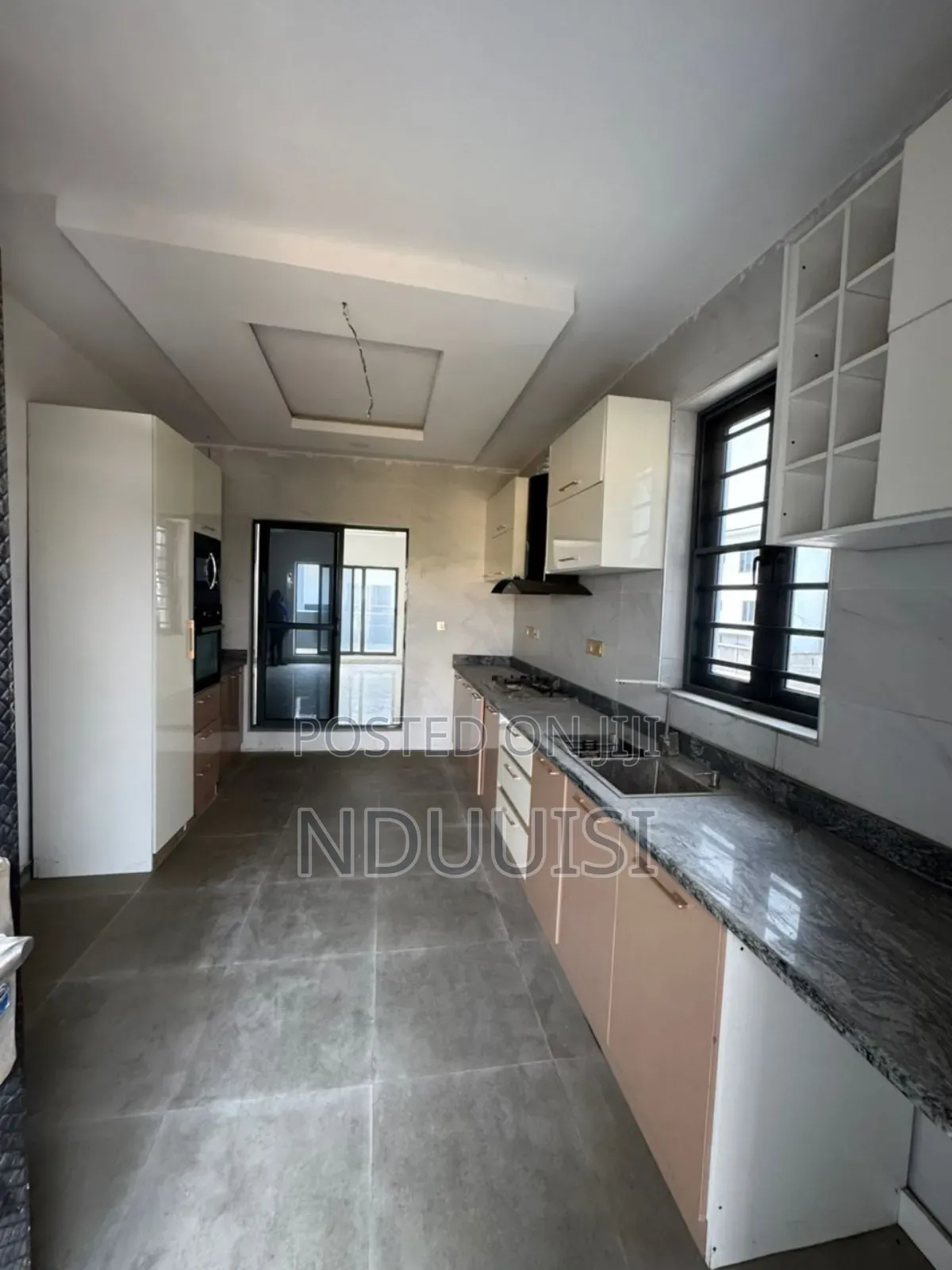 4bdrm Duplex in Ikate-Elegushi for sale in Ikate-Elegushi