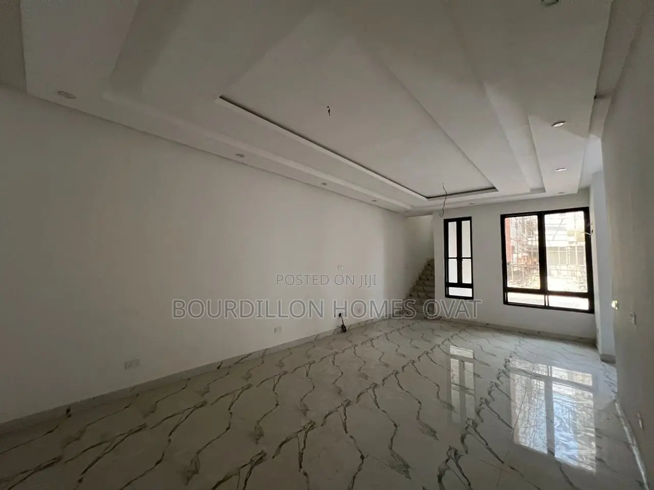 4bdrm Duplex in Lekki Phase 1 for sale in Lekki Phase 1
