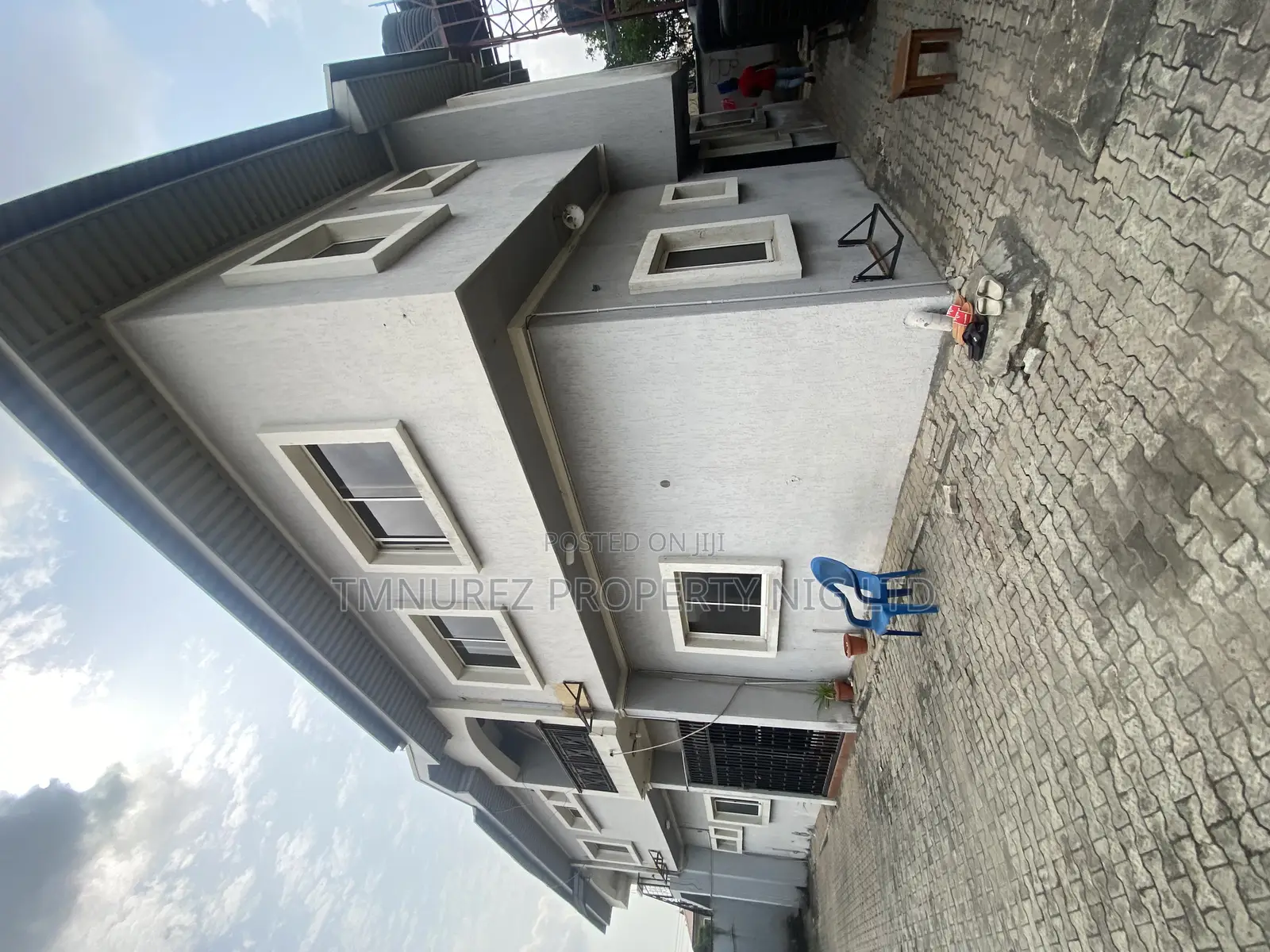 2bdrm Apartment in Admiralty, Lekki for rent in Lekki