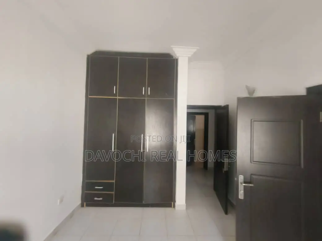 3bdrm Apartment in Chevron Drive for rent in Chevron