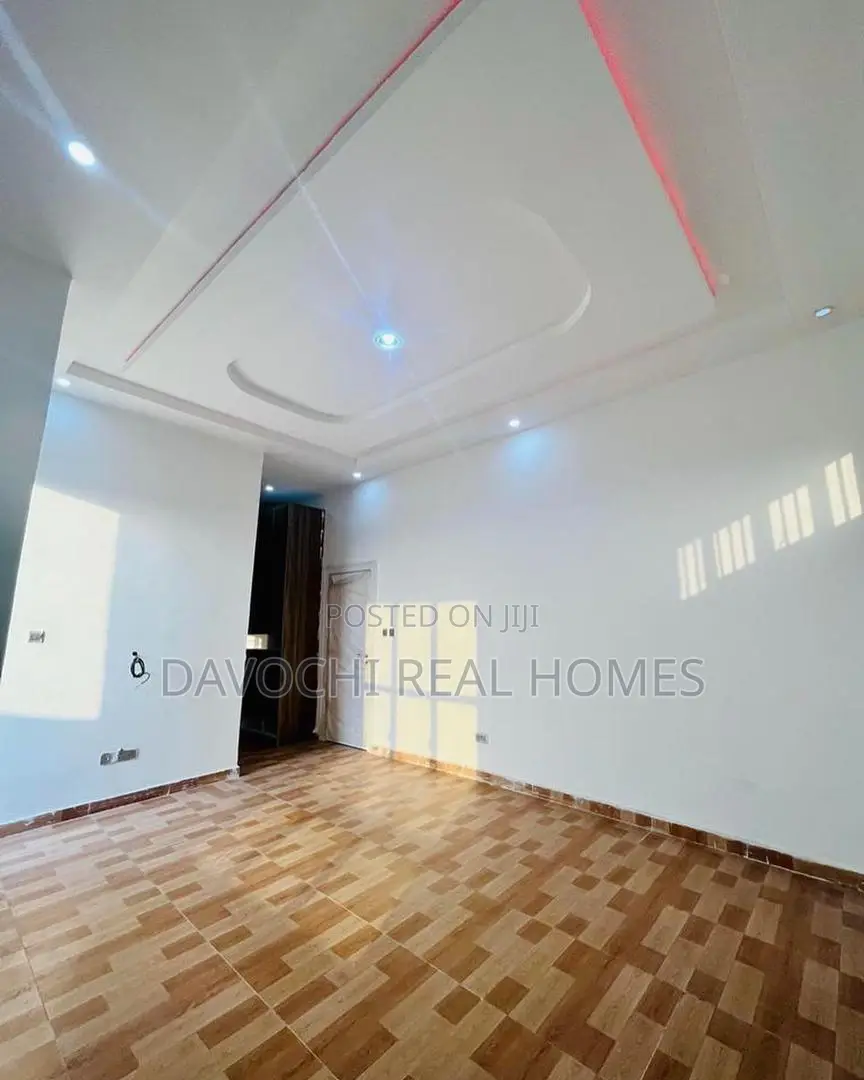 4bdrm Duplex in Off Monastery Road, for rent in Sangotedo