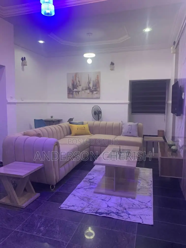 Sweet Two Bed Bedroom Apartment in Mabushi