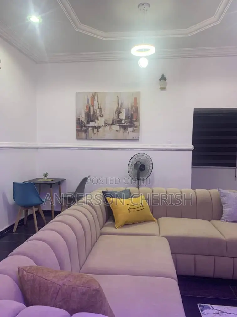 Sweet Two Bed Bedroom Apartment in Mabushi