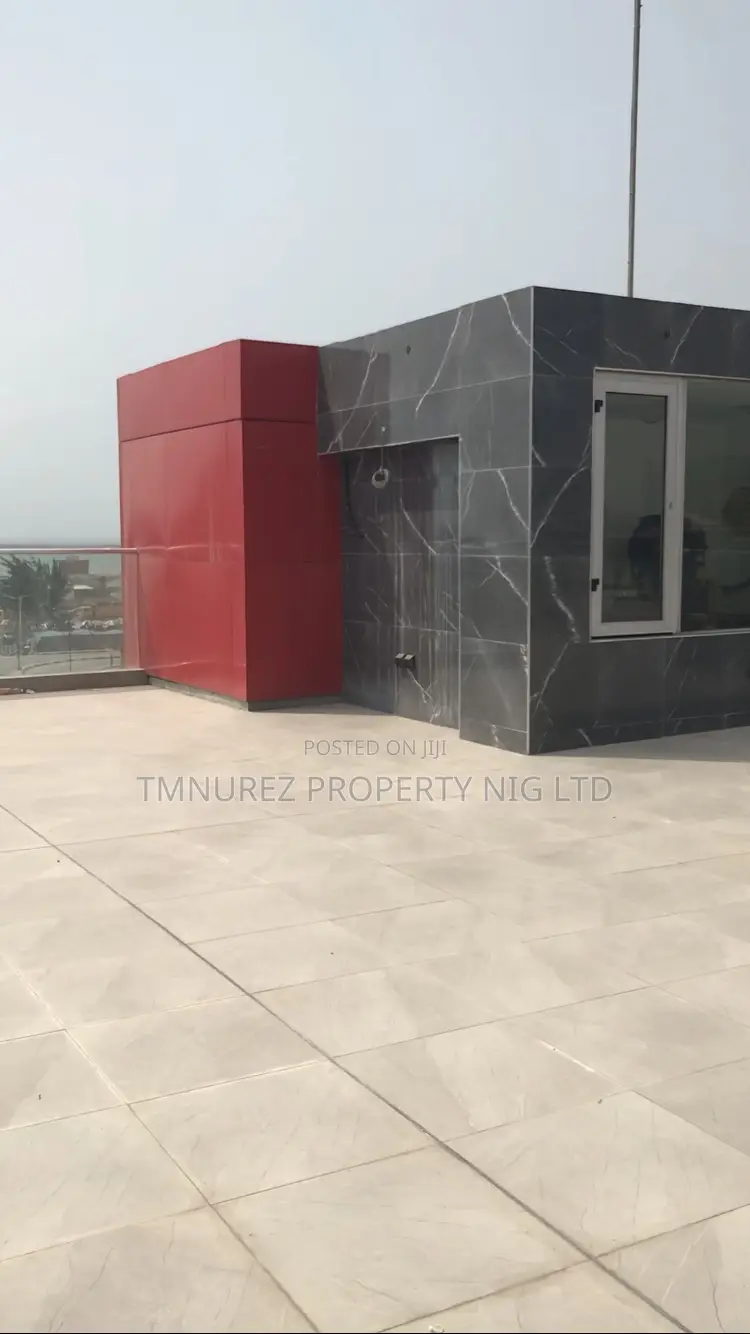 Lounge Top Roof for Rent at Victoria Island in Victoria Island