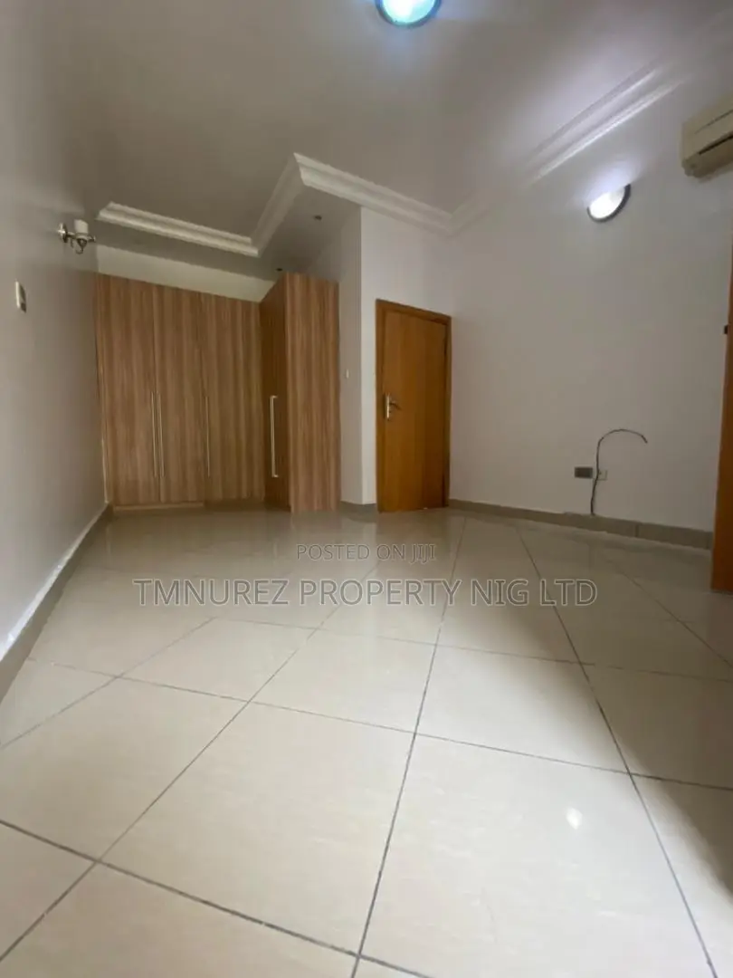5bdrm Duplex in Admiralty, Lekki Phase 1 for rent in Lekki Phase 1