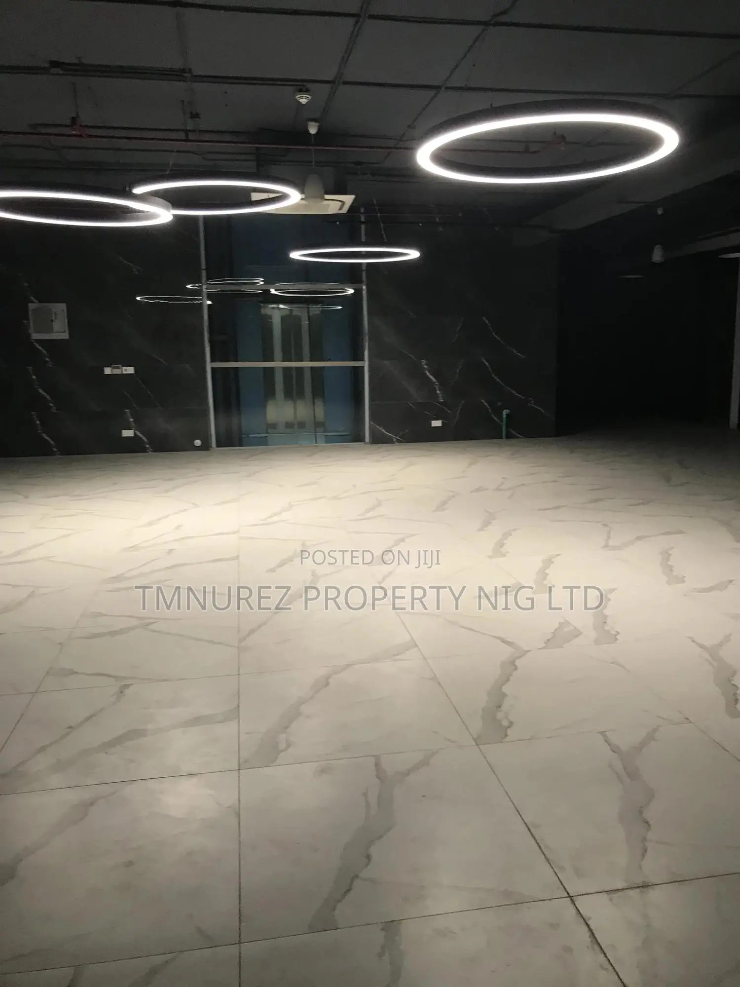 Lounge Top Roof for Rent at Victoria Island in Victoria Island