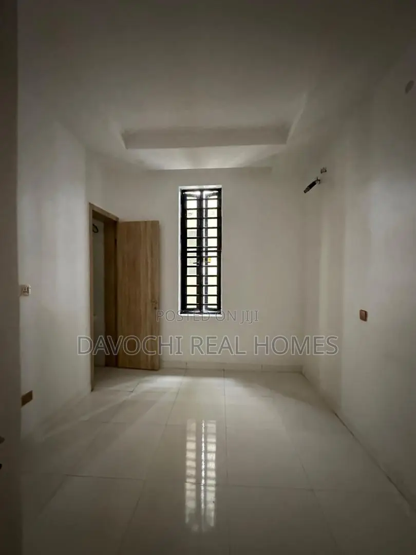 4bdrm Apartment in Orchid Road, Lekki for rent in Lekki Phase 1