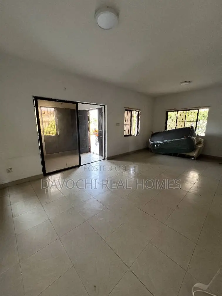 1bdrm Apartment in Orchid Road, Lekki for rent in Lekki Phase 1