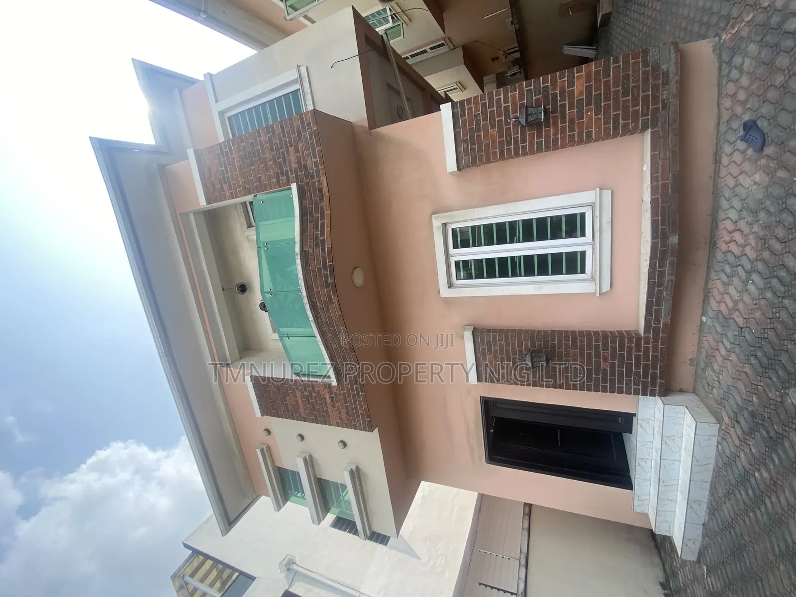 4bdrm Duplex in Osapa London, Lekki for rent in Lekki