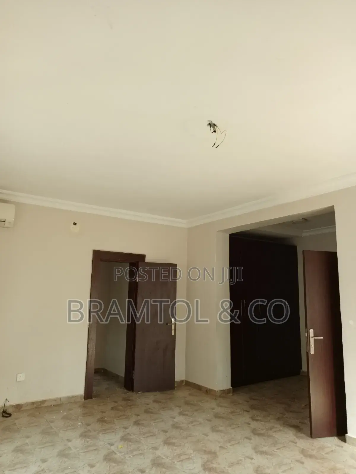 3bdrm Block of Flats in Wuse 2 for rent in Wuse 2