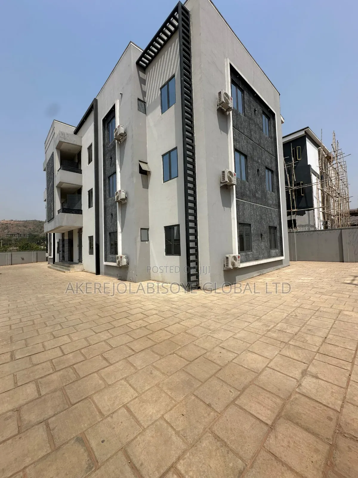 3bdrm Block of Flats in Close To Maitama, Katampe (Main) for rent in Katampe (Main)