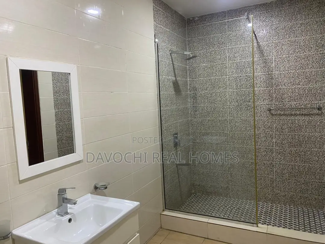 3bdrm Penthouse in Victoria Island, for rent in Victoria Island Extension