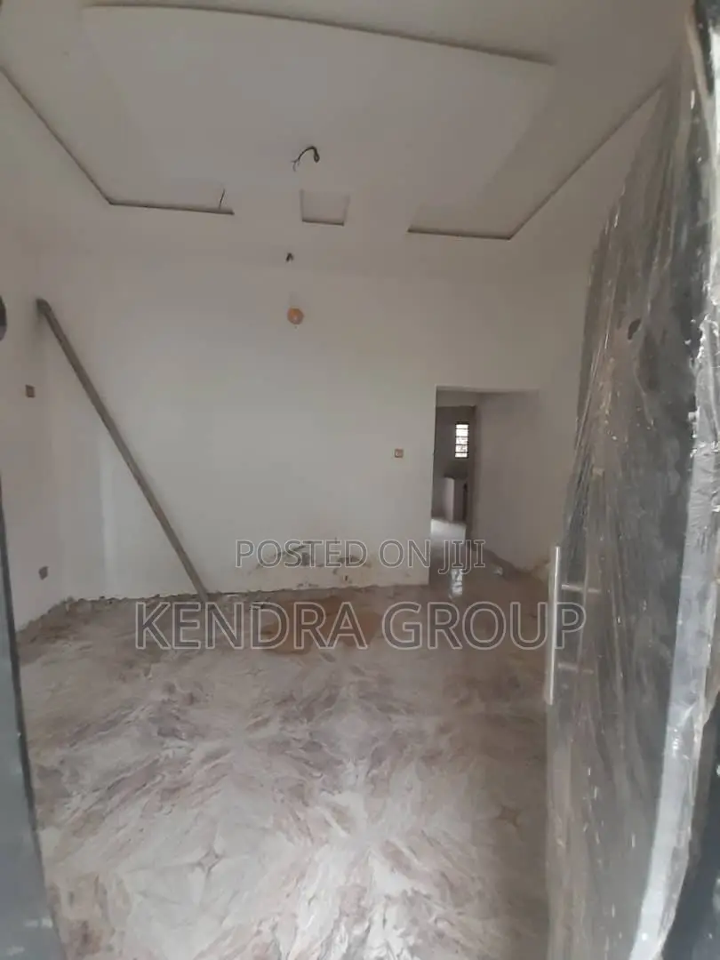 Furnished 1bdrm Block of Flats in Nitel Estate, Ikorodu Garage in Ikorodu Garage